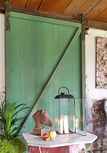 Annie Sloan Chalk Paint återförsäljare, webshop och butik med klassisk och lantligt rustik inredning. Annie Sloan Chalk Paint återförsäljare, webshop och butik med klassisk och lantligt rustik inredning.