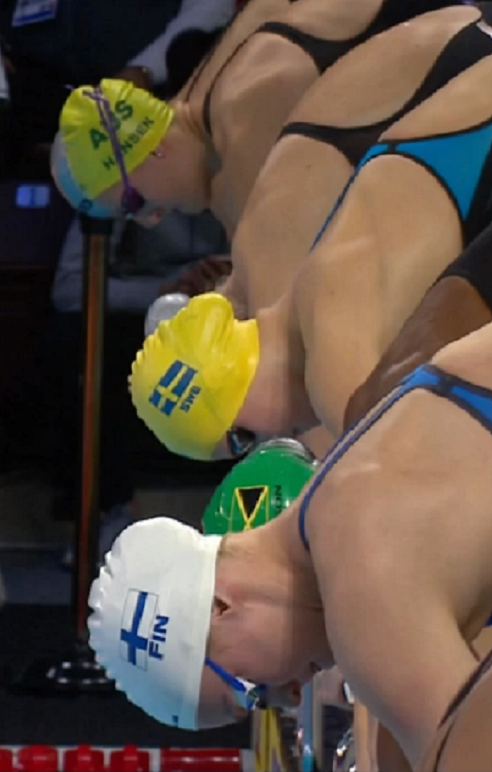 Starten på 50m bröstsim - Sophie Hanasson Starten på 50m bröstsim - Sophie Hanasson