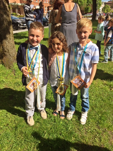 Isaac, Ella & deras bästa vän Lukas Isaac, Ella & deras bästa vän Lukas