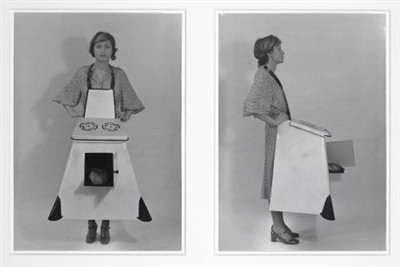 Lite Billigare Lite Sämre med PotatoPotato – teater, performance och scenkonst Lite Billigare Lite Sämre med PotatoPotato – teater, performance och scenkonst