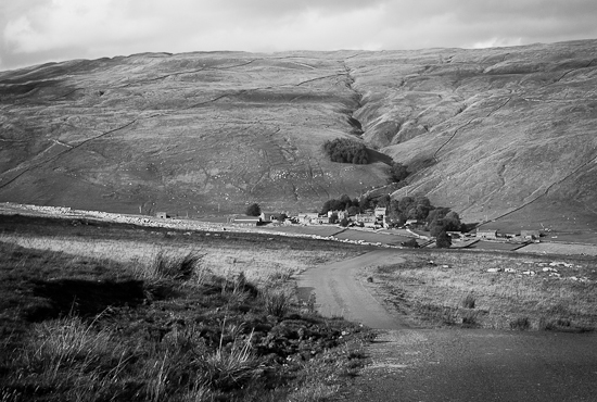 Byn där Emmerdale Farm spelades in från början Byn där Emmerdale Farm spelades in från början