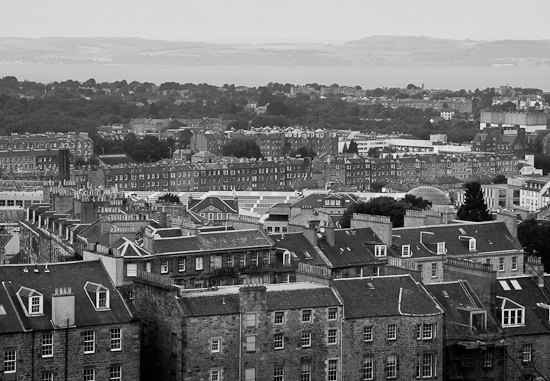 Vy över Edinburgh och Firth of Forth Vy över Edinburgh och Firth of Forth